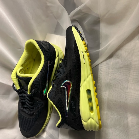 Nike AirMax Lunarlon Black and Yellow Running Shoes 631762-006 size 6.5 - Picture 4 of 6